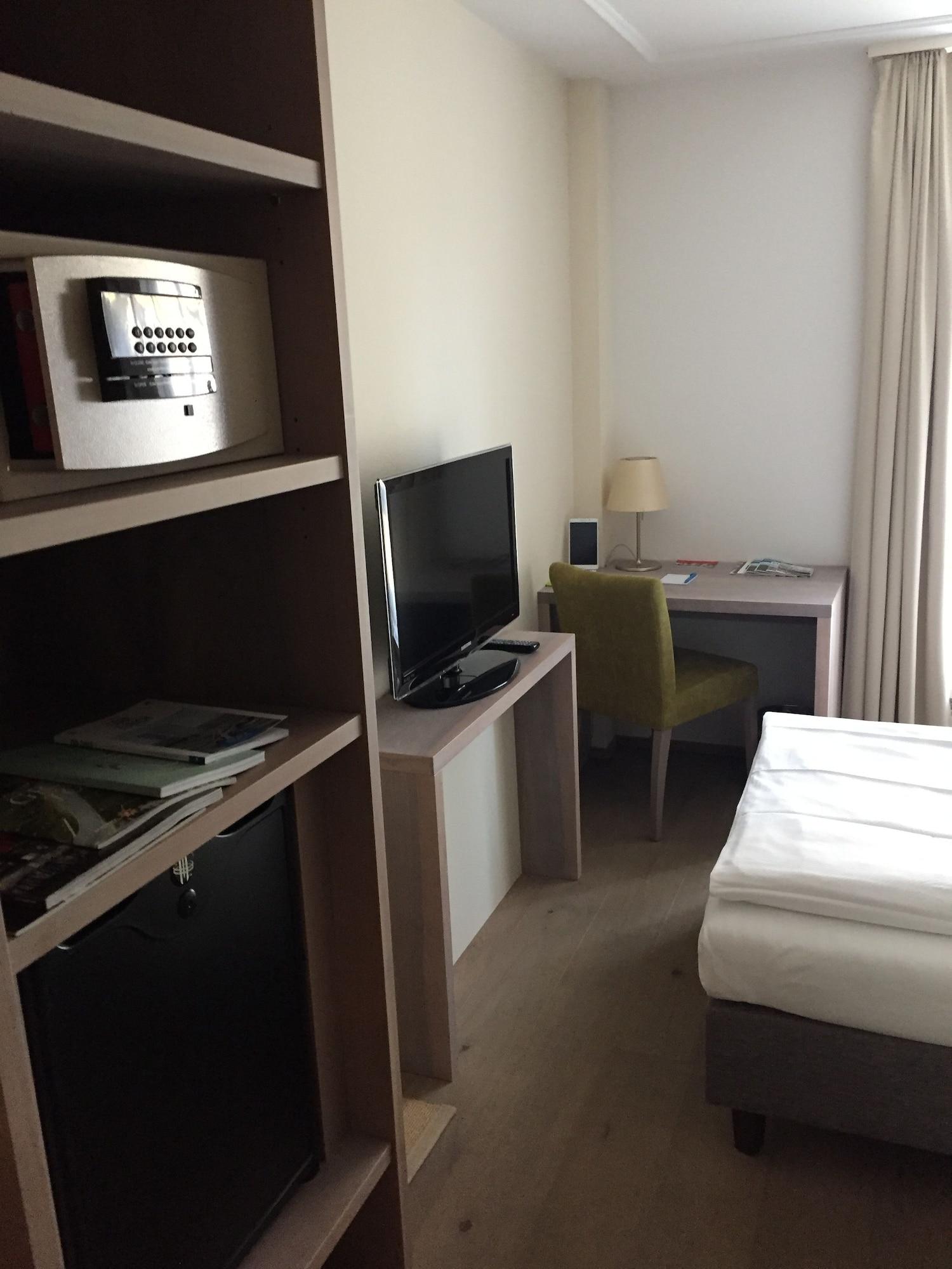 Platzhirsch Zuerich - Downtown Boutique Hotel & Sushi Lounge Bagian luar foto