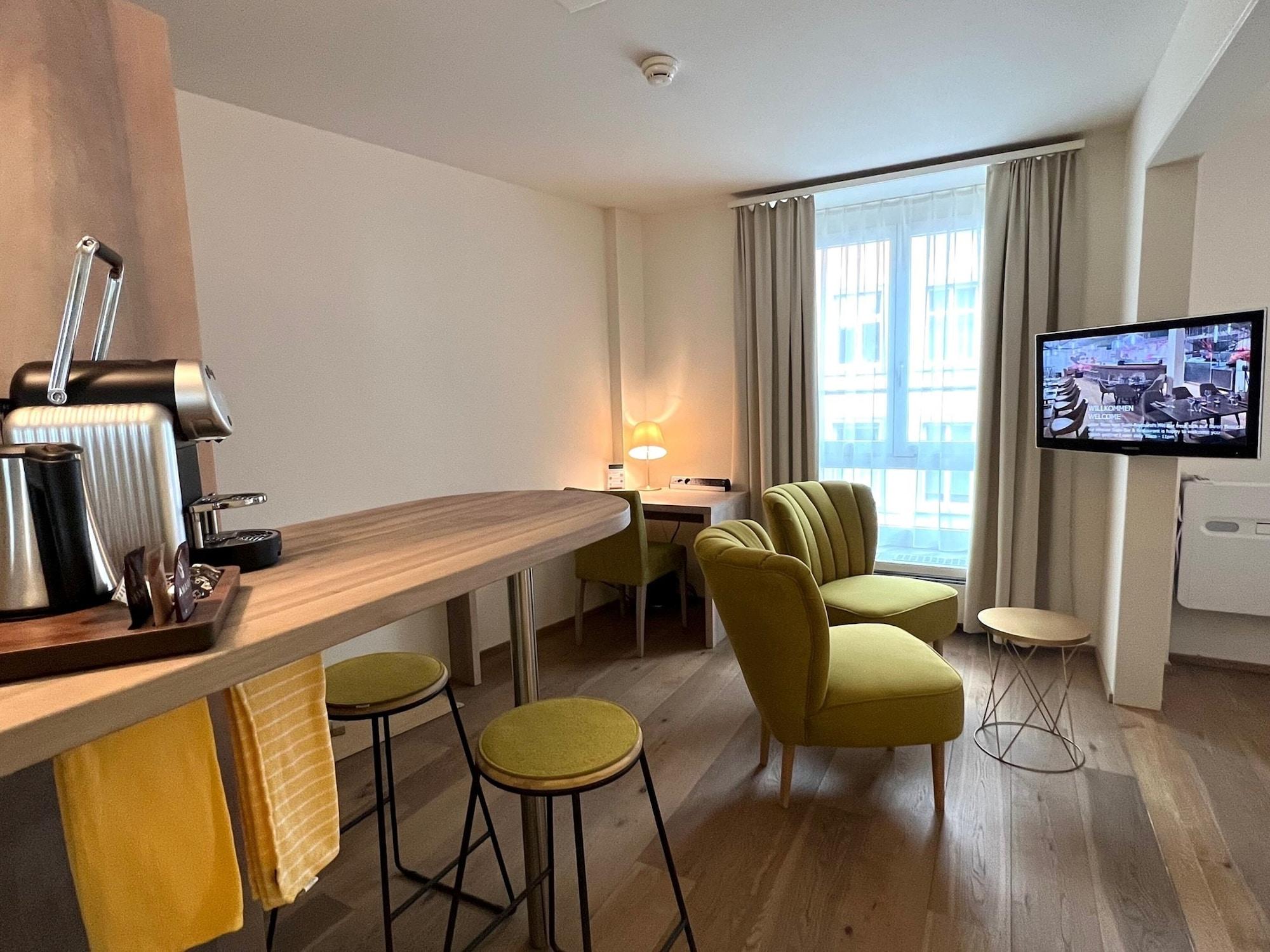 Platzhirsch Zuerich - Downtown Boutique Hotel & Sushi Lounge Bagian luar foto