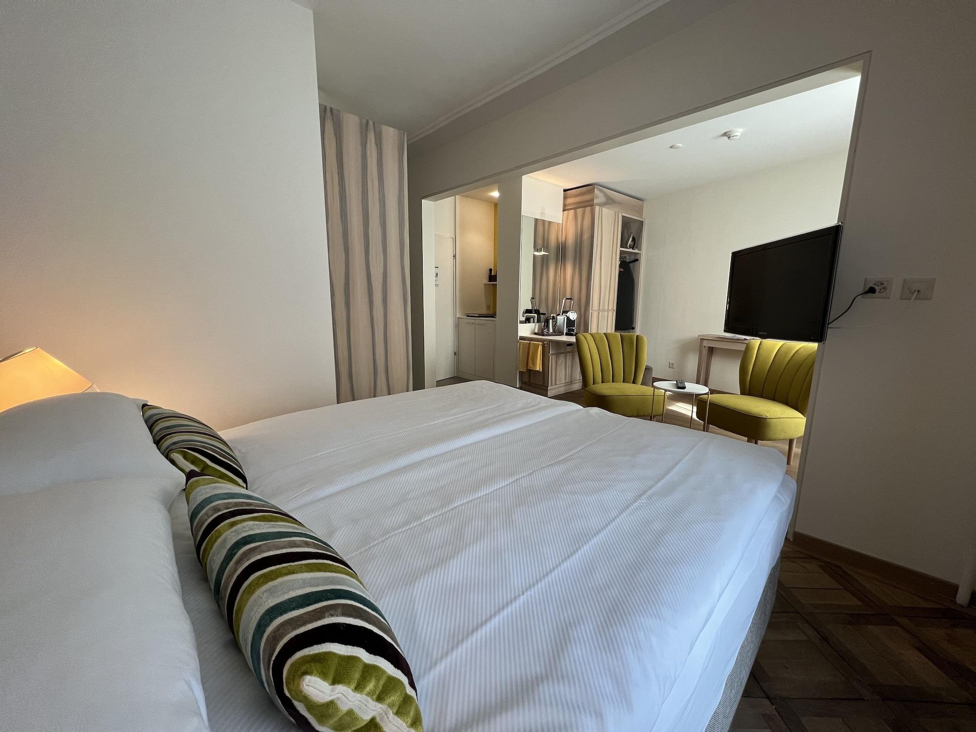 Platzhirsch Zuerich - Downtown Boutique Hotel & Sushi Lounge Bagian luar foto