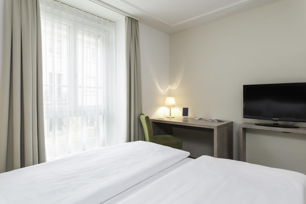 Platzhirsch Zuerich - Downtown Boutique Hotel & Sushi Lounge Bagian luar foto