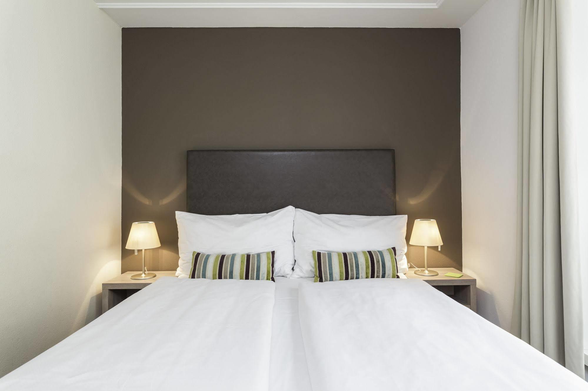 Platzhirsch Zuerich - Downtown Boutique Hotel & Sushi Lounge Bagian luar foto