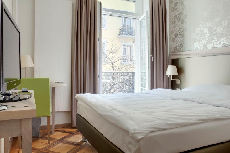 Platzhirsch Zuerich - Downtown Boutique Hotel & Sushi Lounge Bagian luar foto